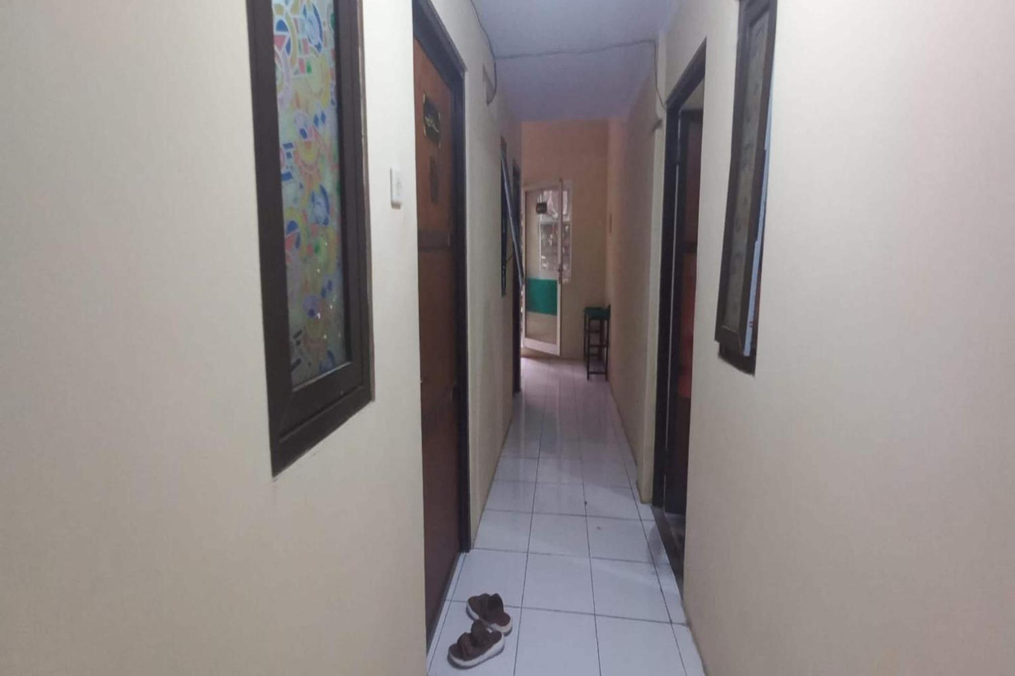 Oyo 94030 Ar Syariah 2* Bandung